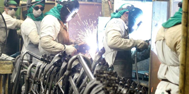 IBC-Br recua 0,7%, mas fecha 2024 com alta de 3,8%