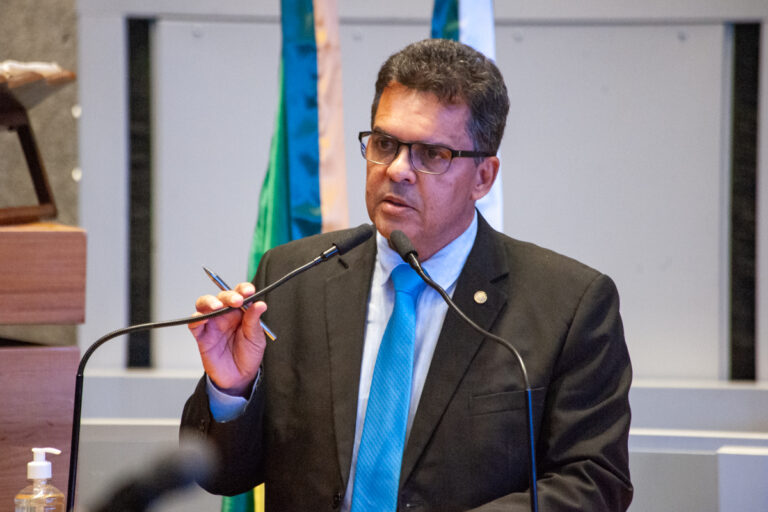 Mulheres inspiradoras recebem homenagem na CLDF