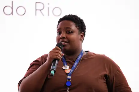 Rio de Janeiro (RJ), 31/03/2025 – A assistente de projetos especiais da Firjan, Talita Rodrigues da Silva durante o seminário Diálogo com Unicef, Firjan e empresas do Rio de Janeiro, na sede da Firjan no centro da capital fluminense. Foto: Tomaz Silva/Agência Brasil