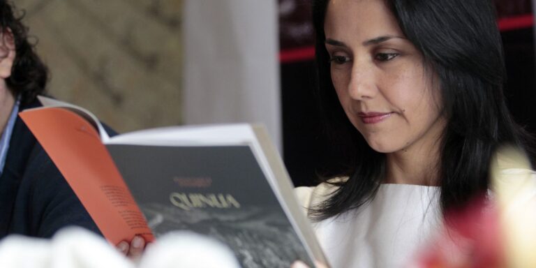 Após asilo, esposa de ex-presidente do Peru chega ao Brasil