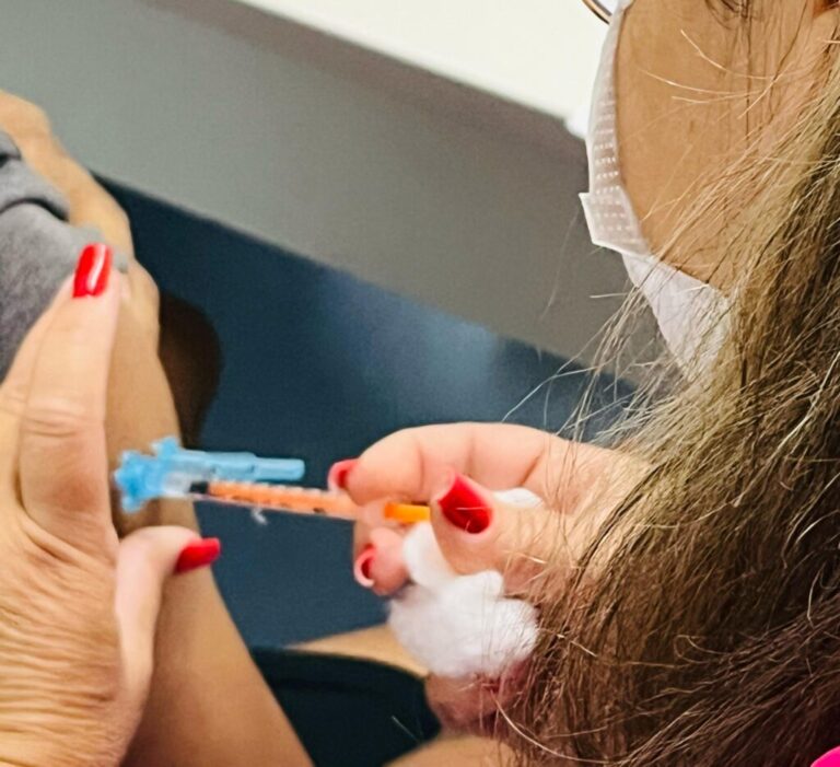 Saúde reforça importância da vacinação e diagnóstico precoce da meningite