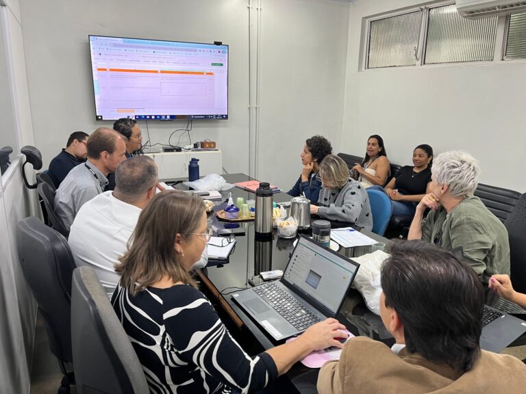 Hospital de Base recebe visita técnica sobre o Projeto Lean