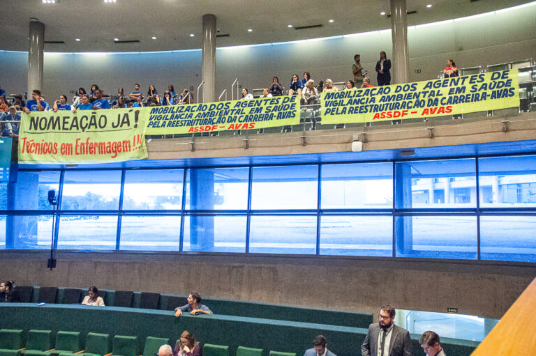 Saúde pública preocupa distritais; Max Maciel cogita intervenção federal na pasta