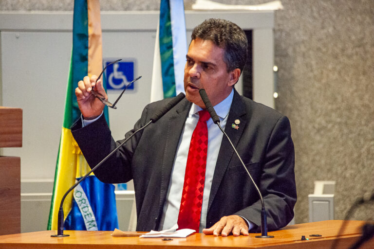 CLDF debate Lei de Igualdade Salarial