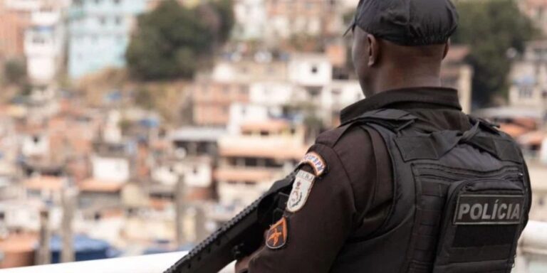 PM faz ação contra o crime organizado em Teresópolis