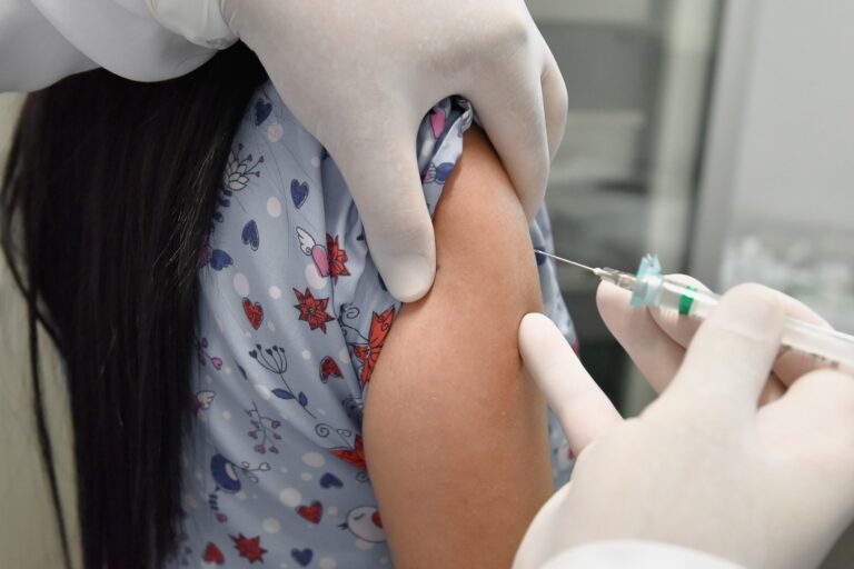 Saúde intensifica ações preventivas e de monitoramento contra sarampo