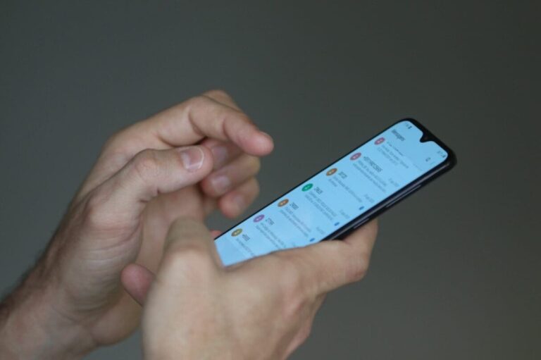 Aberto chamamento para seleção de Operadoras de Telefonia Móvel