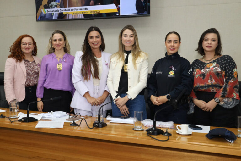 Falando Delas Com Eles: roda de conversa busca conscientizar jovens sobre violência contra a mulher