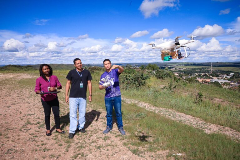 Escola do Futuro de Santo Antônio do Descoberto cria drone para auxiliar no reflorestamento do Cerrado