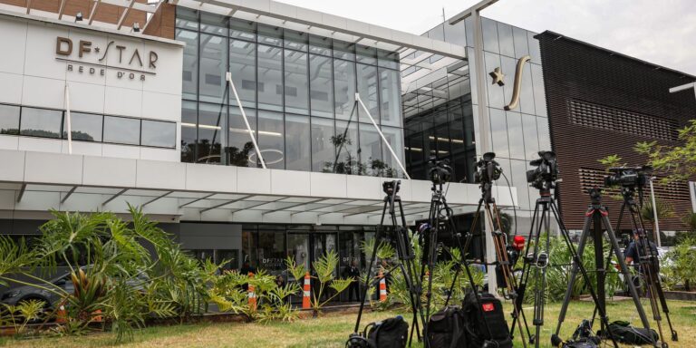 Bolsonaro passa mal e é levado para hospital em Brasília