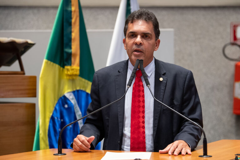 CLDF barra desconto retroativo do Iprev a aposentados e pensionistas 