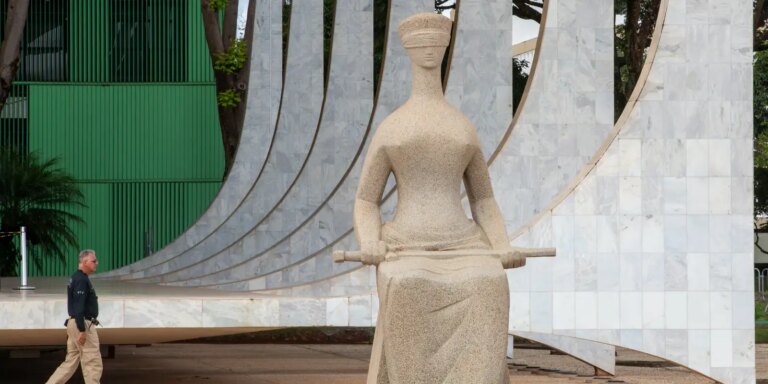 STF tem três votos para obrigar PM a informar suspeito sobre direito