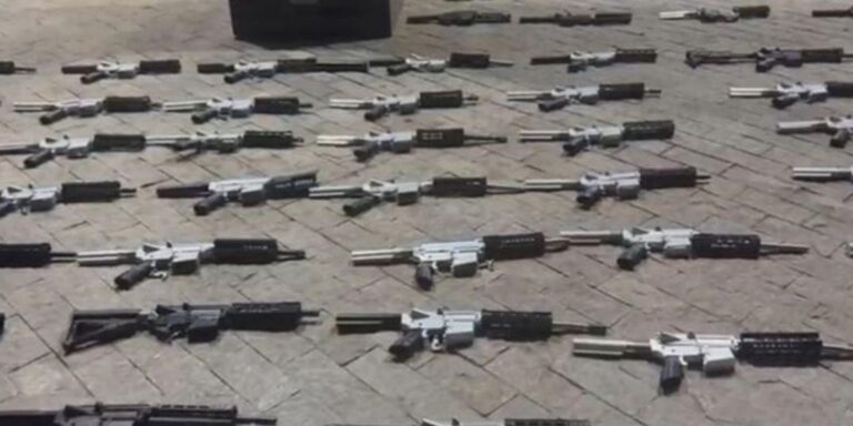 Operação desarticula organização que produzia armas para facções do RJ