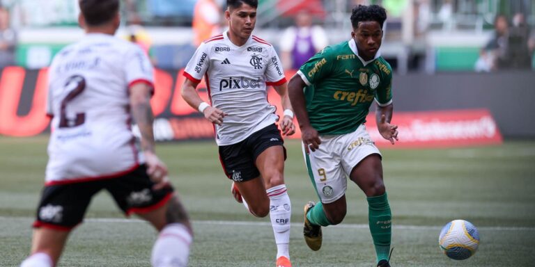 Rádio Nacional transmite ao vivo emoções de Flamengo x Palmeiras