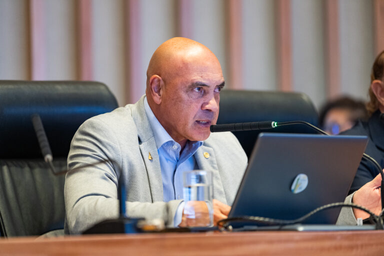 Lei amplia direitos de uso de imóveis públicos por entidades religiosas