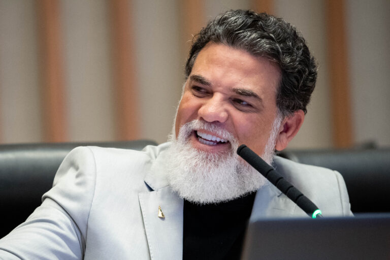 Câmara Legislativa celebra o dia do médico com sessão solene