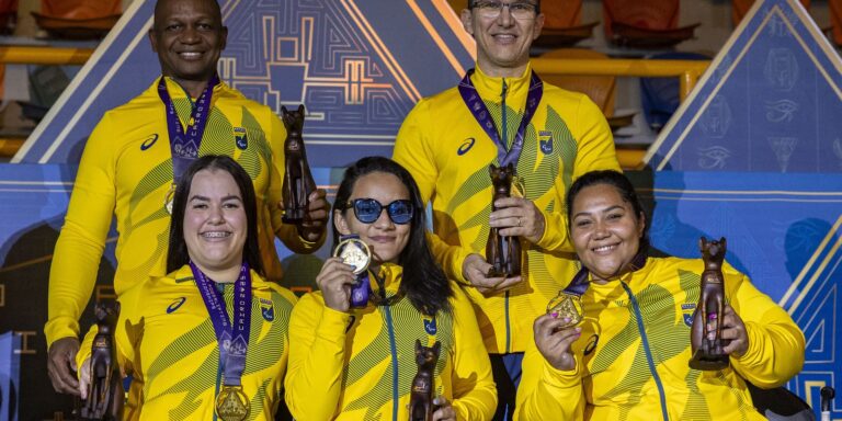Brasil fecha Mundial de halterofilismo com ouro nas equipes femininas