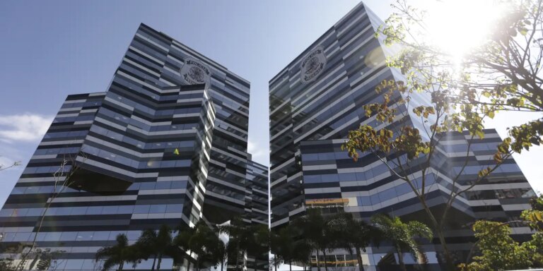 Moraes autoriza investigação sobre interferência de Bolsonaro na PF