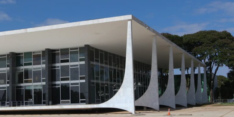 STF forma maioria contra atuação de enfermeiros em aborto legal