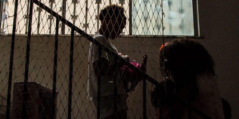 Tempo de permanência de crianças e jovens em abrigos no Rio cai