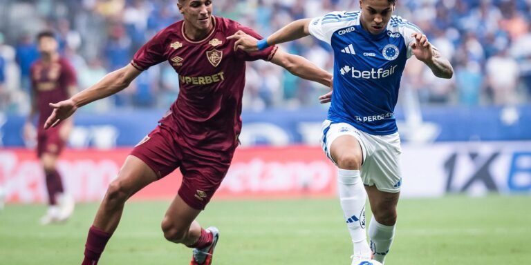 Cruzeiro empata com Flu e perde chance de colocar pressão nos líderes