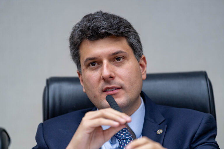 CLDF recebe Congresso Iberoamericano de Doenças Raras até quarta-feira