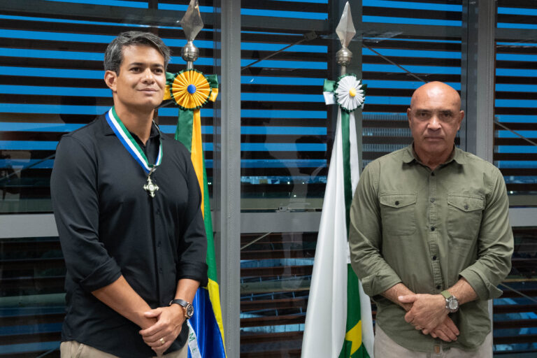 CLDF concede medalha do Mérito Legislativo ao empresário André Brandão