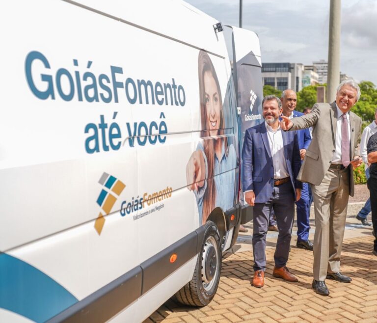 GoiásFomento até você: Escritório móvel leva crédito a empreendedores goianos