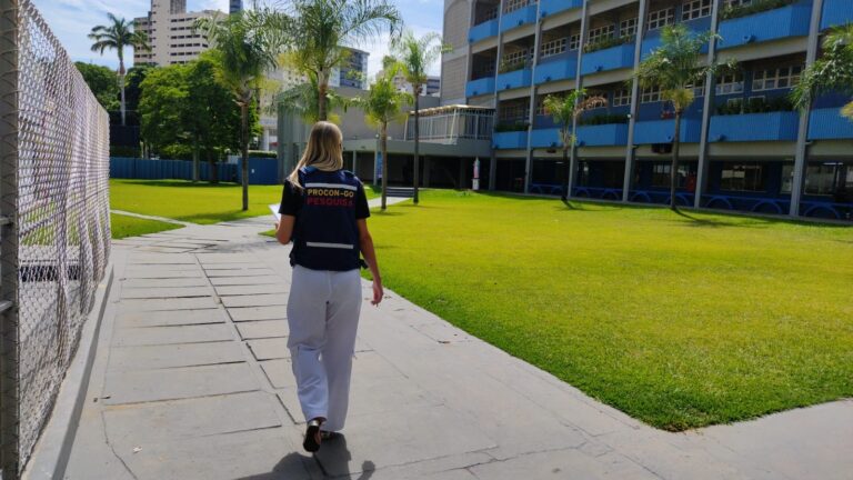 Mensalidades em escolas de Goiânia têm variação de preço de até 148%