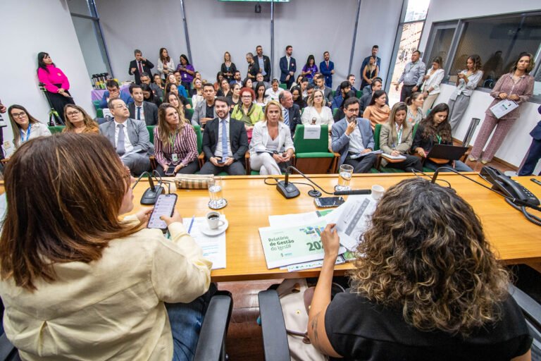 Iges-DF anuncia investimento em 7 novas UPAs; deputada questiona modelo
