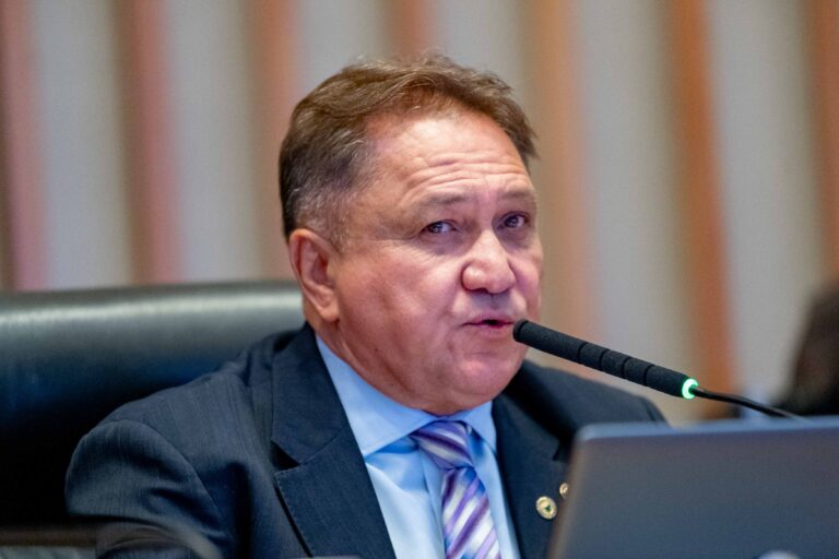 CEOF aprova isenção de taxa para celebrações e festividades em templos