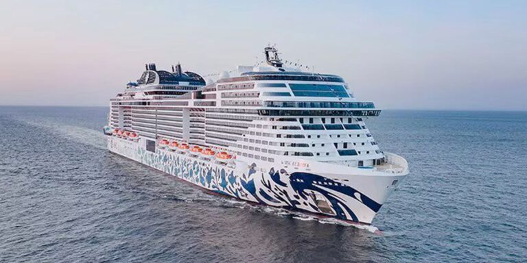 Passageiros de cruzeiro retido em Dubai começam a voltar pra casa