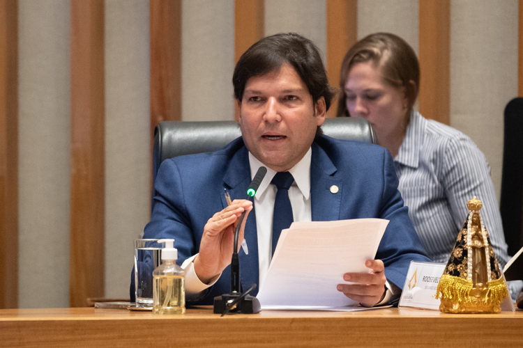 CFGTC aprova projeto que cria banco de dados de equipamentos hospitalares no DF