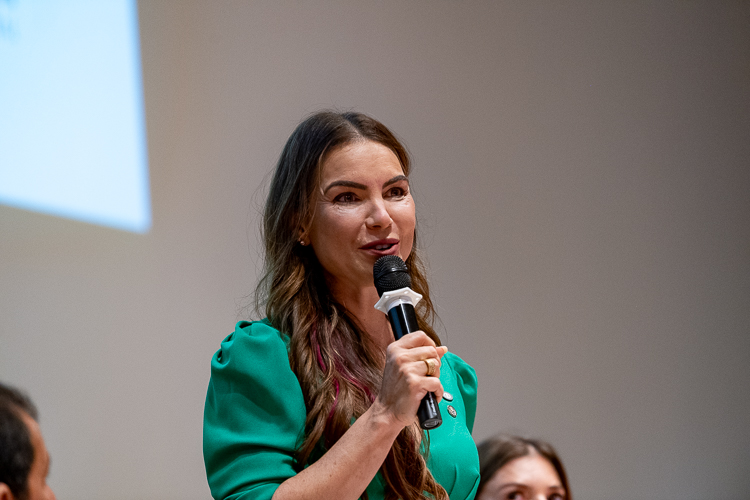 CLDF celebra aniversário de Brasília com homenagem à juventude da capital