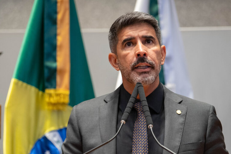 Comissão de Segurança aprova projetos de lei para prevenir violência nas escolas