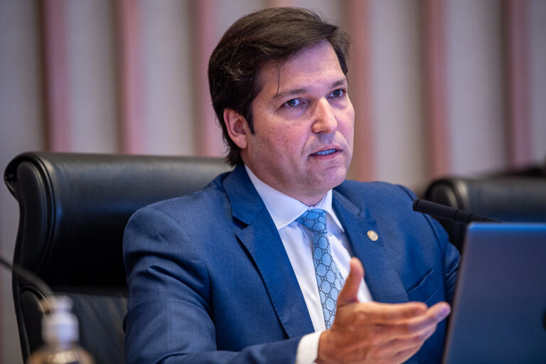 Comissão aprova reconhecimento da calistenia como modalidade esportiva no DF
