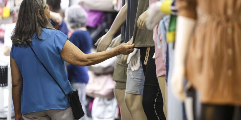 Economia prateada mostra força de consumidores e empreendedores 60+
