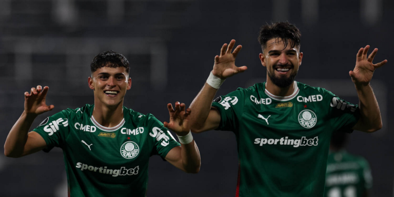 Libertadores: Palmeiras vence Sporting Cristal e assume ponta de grupo