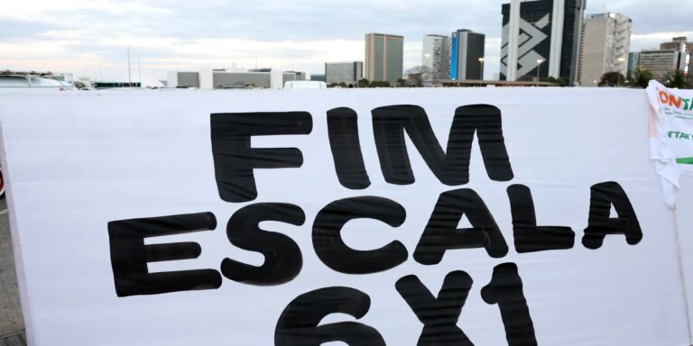 Vereadores fazem “protocolaço” de projetos pelo fim da escala 6×1