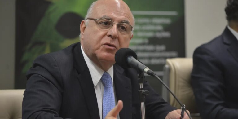 Relator propõe comitê para definir minerais estratégicos ao país