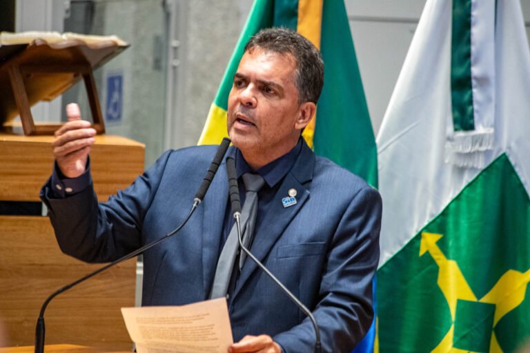 Audiência pública debate situação de professores temporários e aprovados da SEEDF nesta quinta-feira (7)