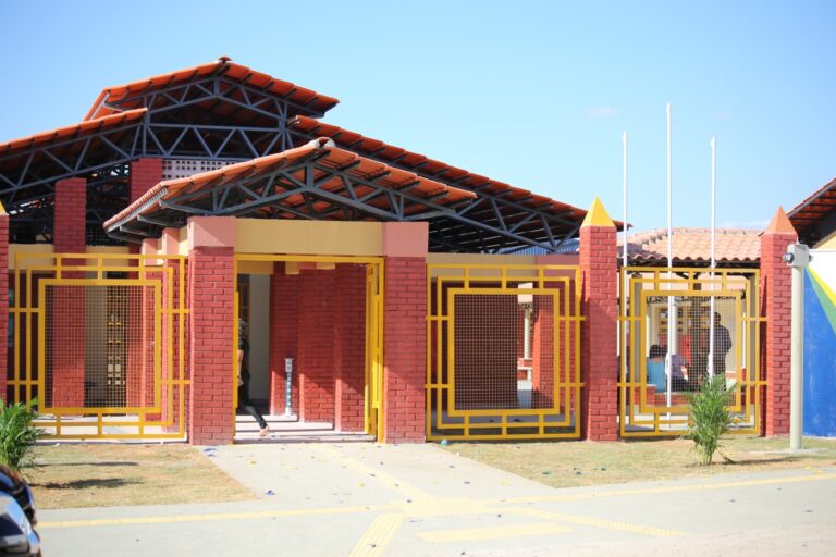 Frente de investimentos na educação de Rio Verde está com 14 obras em andamento
