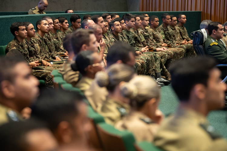 CLDF celebra os 66 anos do Comando Militar do Planalto e da 11ª Região Militar
