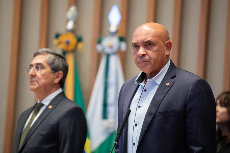 CLDF celebra 15 anos do Sistema Integrado de Normas Jurídicas do DF