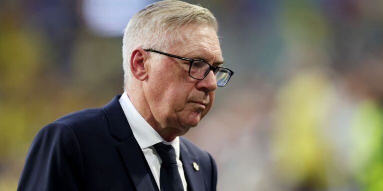 Ancelotti celebra atuação sólida, mas pede calma para mata-mata