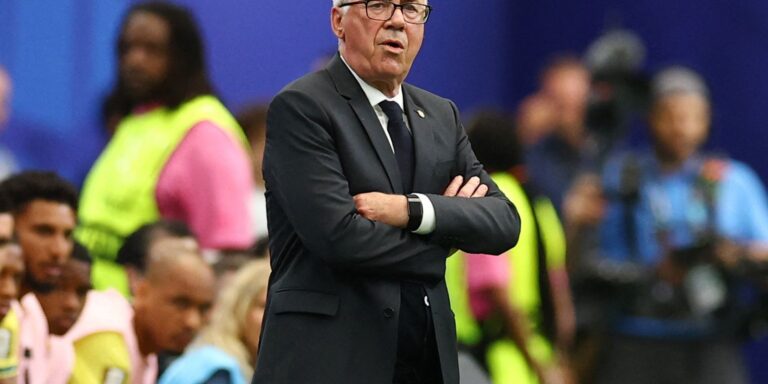 Ancelotti explica estratégia e cogita Endrick titular nas oitavas