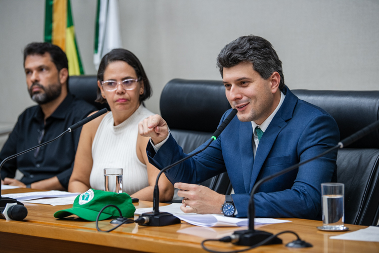 Solenidade celebra papel social do atletismo e da corrida de rua no Gama