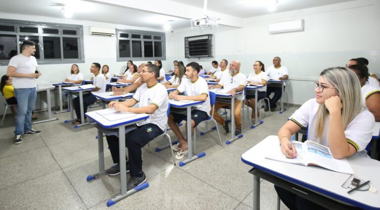 Precisando concluir os estudos? Matrículas para EJA poderão ser feitas a partir do próximo dia 22