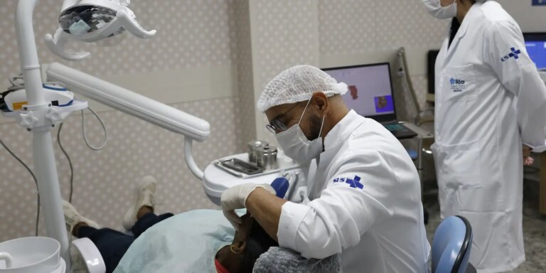 Comissão do Senado aprova novo piso salarial de médicos e dentistas