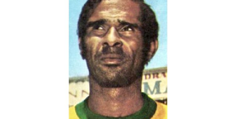 Morre Brito, titular do Brasil na conquista do tricampeonato no México